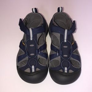 Keen sport sandal nwot